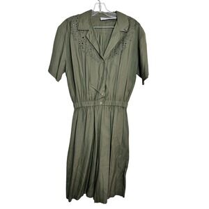 Styles‎ To Go Vintage Women's Shorts Romper Size M Green Embroidery Button Front